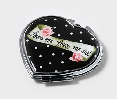 claire's